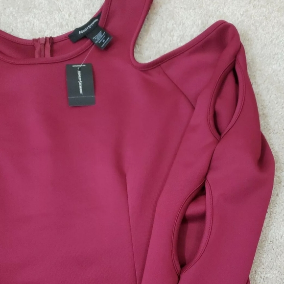 NEW 12 Ashley Stewart Burgundy Cutout Dress - Picture 8 of 8